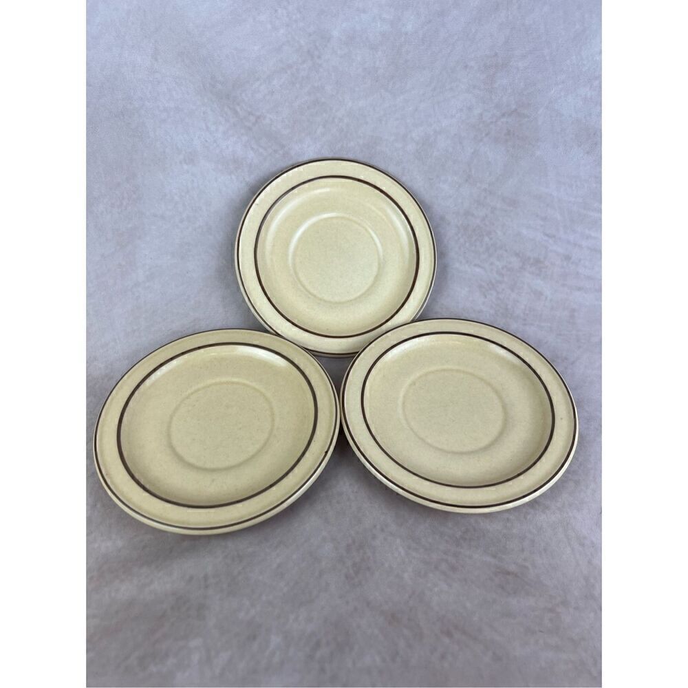 Vintage Pfaltzgraff Plates Set of 3